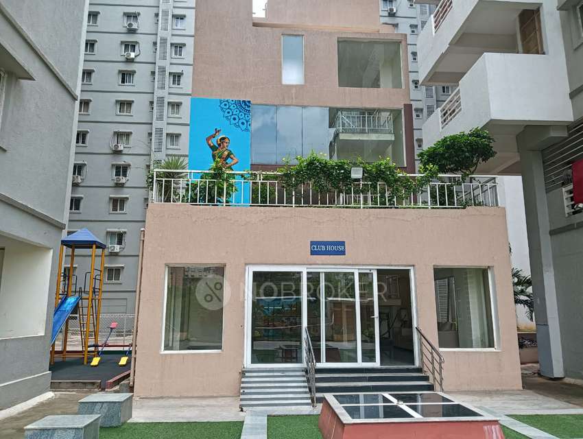 3 BHK Flat In Himasai Lake View Tower For Sale  In Nallagandla