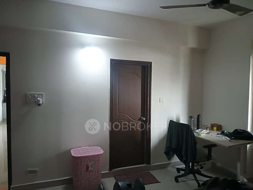 3 BHK Flat In Himasai Lake View Tower For Sale  In Nallagandla