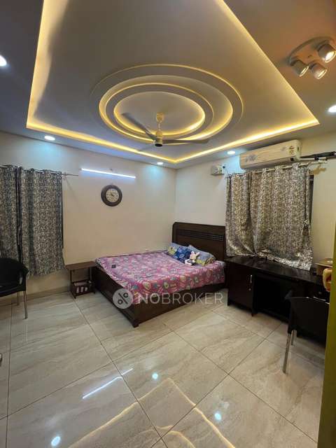 3 BHK Flat In Hallmark Silvanus For Sale  In Neknampur