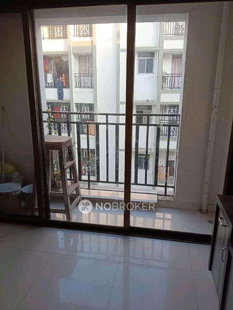 1 BHK Flat In Orchid Bulding  For Sale  In Diva E