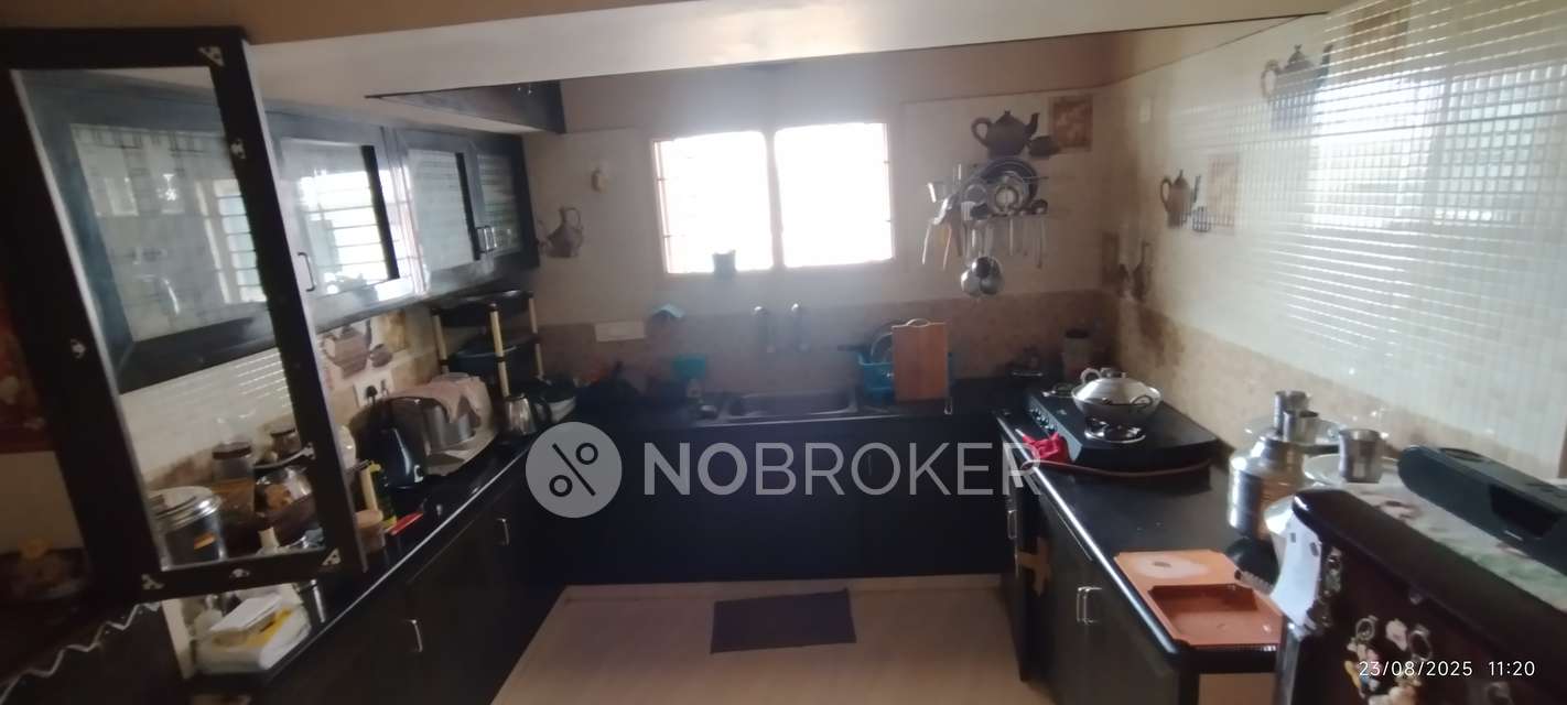 2 BHK Flat In Kavyas Raga For Sale  In Mannivakkam