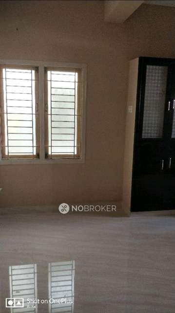 2 BHK Flat In Kavyas Raga For Sale  In Mannivakkam
