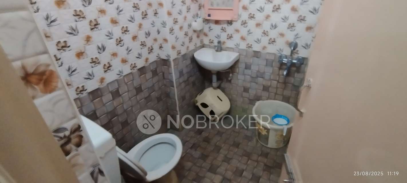 2 BHK Flat In Kavyas Raga For Sale  In Mannivakkam