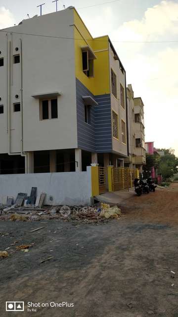 2 BHK Flat In Kavyas Raga For Sale  In Mannivakkam