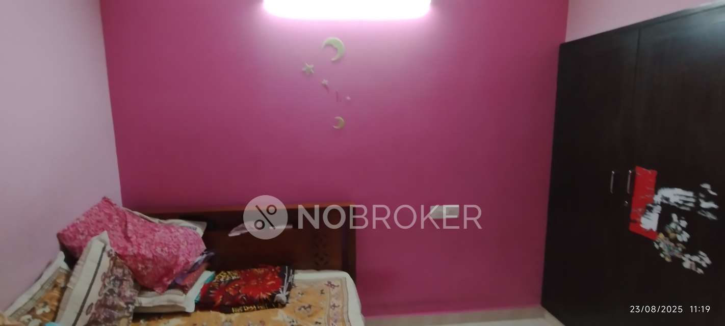 2 BHK Flat In Kavyas Raga For Sale  In Mannivakkam