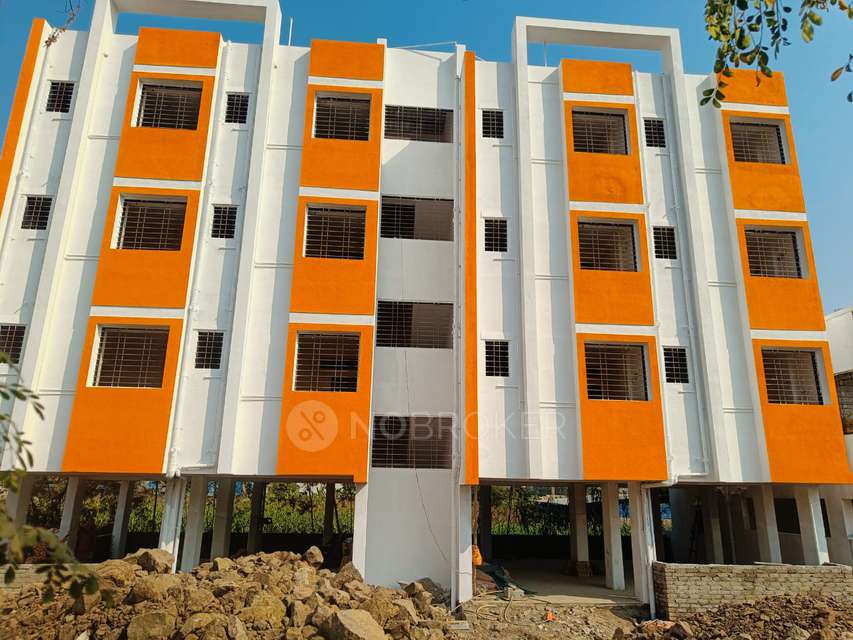 1 RK Flat In Trimurthi Building for Rent  In Chikhali