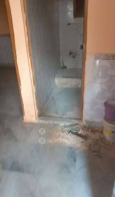 2 BHK Flat In Standalone Builing For Sale  In Pandav Nagar