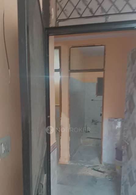 2 BHK Flat In Standalone Builing For Sale  In Pandav Nagar