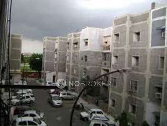 Rosewood Apartments Mayur Vihar I Without Brokerage Semifurnished