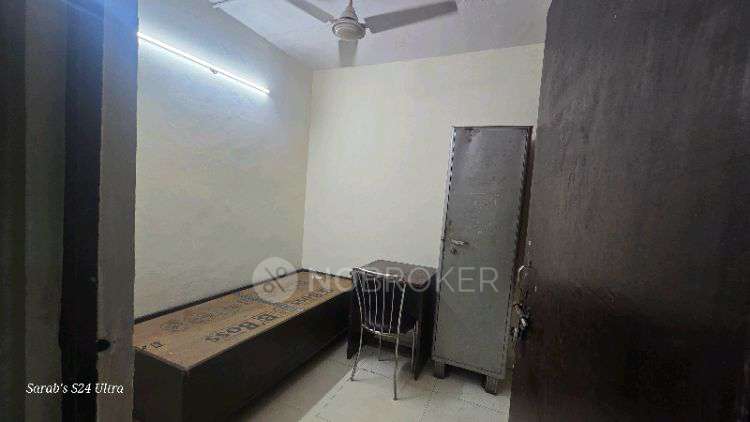 PG for Anyone in Sarvapriya Vihar