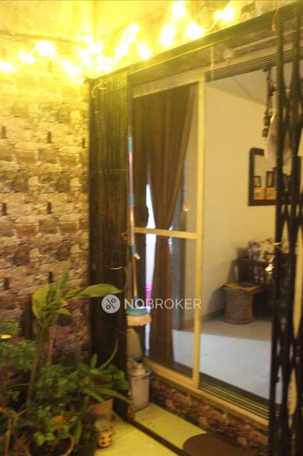 2 BHK Flat In Laxmi Park Society For Sale  In Dombivli