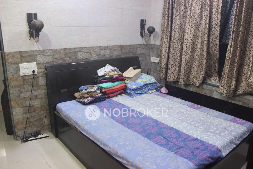 2 BHK Flat In Laxmi Park Society For Sale  In Dombivli