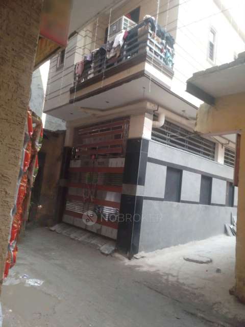 1 RK Flat In Standalone for Rent  In  Sector 24