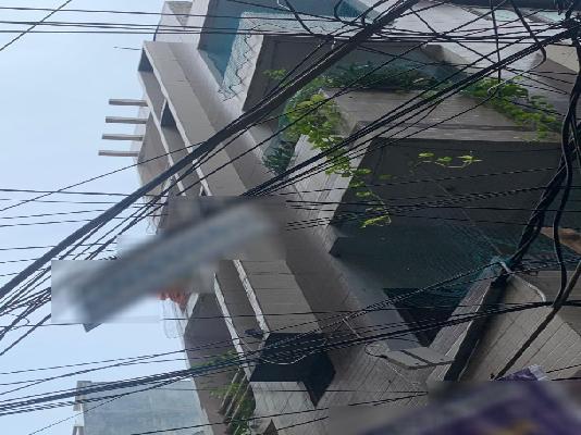 2 BHK Flat In Standalone Building  For Sale  In Shakarpur 