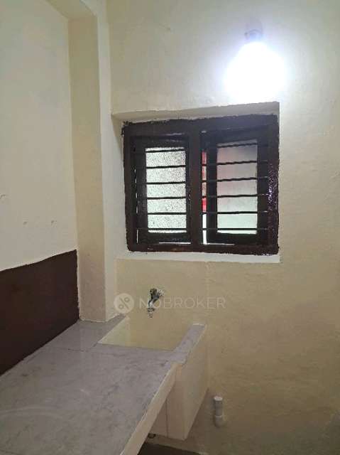 1 RK House for Rent  In 1475, Vembuliamman Koil St, Behind Mercy Electronics, Swaminathan Nagar, Kottivakkam, Chennai, Tamil Nadu 600041, India