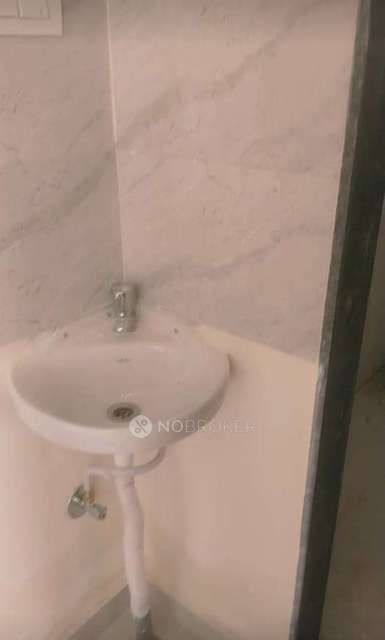 1 BHK Flat In Silver 9 for Rent  In Moshi