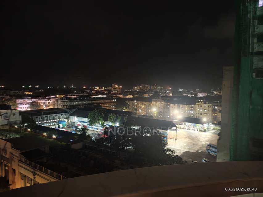 2 BHK Flat In Galaxy Apartments For Sale  In Kurla