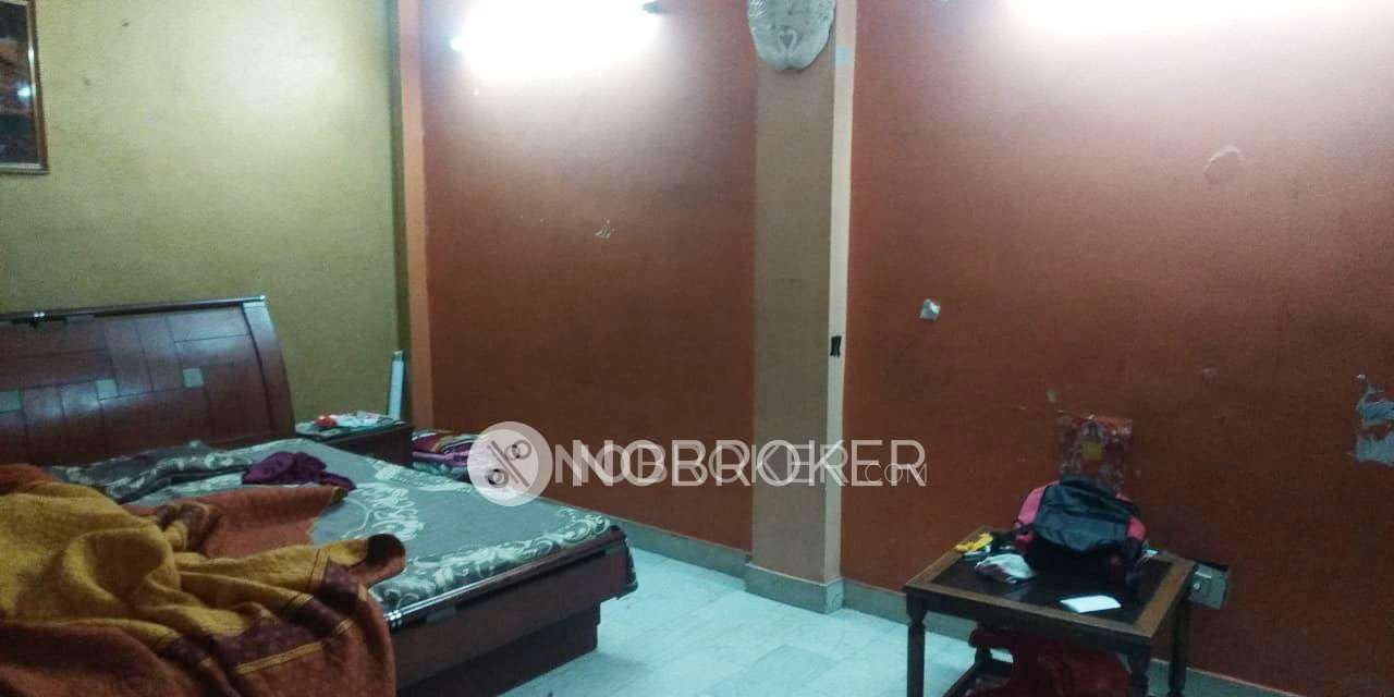 4+ BHK Flat In Standalone Building  for Rent  In Tri Nagar