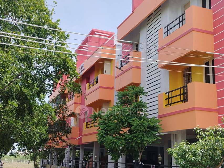 2 BHK Flat In Kj Angel Apartments, Mudichur For Sale  In Mudichur