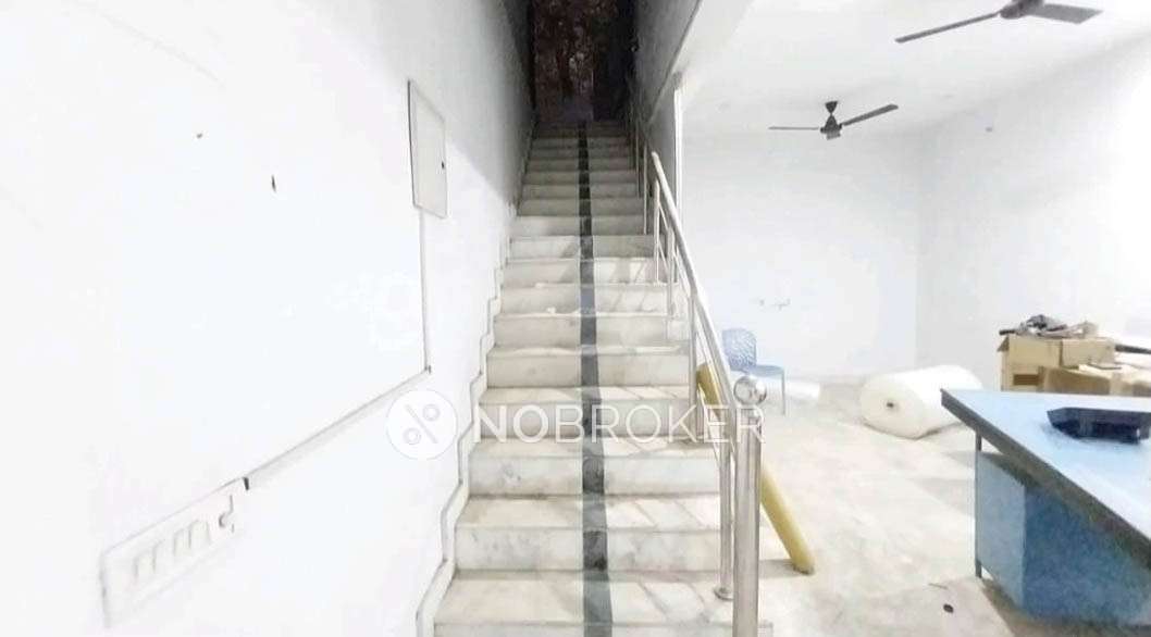 Godown/Warehouse in Sector 10a, Gurgaon for sale 