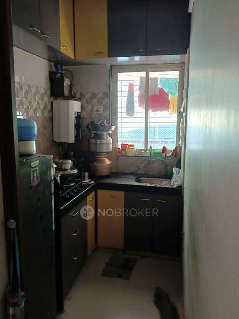 1 BHK Flat In Mulund Sal For Sale  In Mulund West