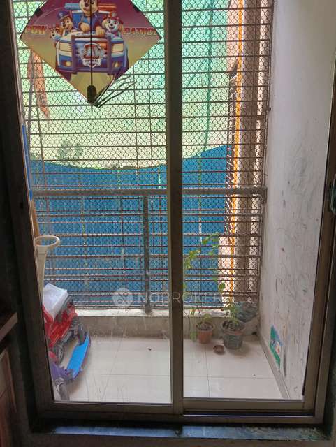 1 BHK Flat In Mulund Sal For Sale  In Mulund West