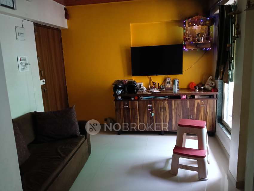 1 BHK Flat In Mulund Sal For Sale  In Mulund West