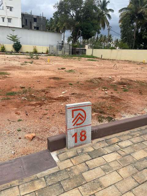 Plot For Sale  In Shivanandi Orchids In Jakkuru