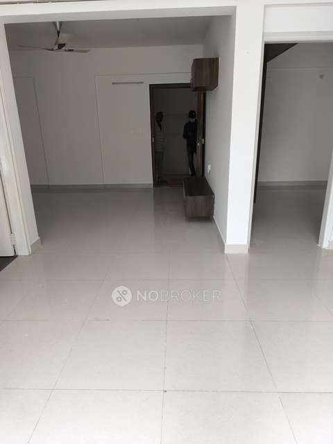 2 BHK Flat In Mahaveer Riviera, J. P. Nagar For Sale  In J. P. Nagar