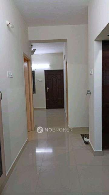 2 BHK Flat In Sree Dhaam Apartments, Porur For Sale  In Porur