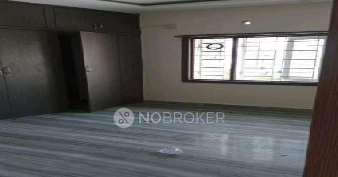 3 BHK Flat In Royal Villa For Sale  In  Nallakunta,