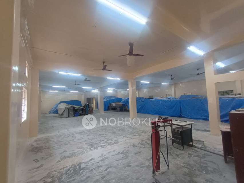 Godown/Warehouse in Moosapet, Hyderabad for Rent 