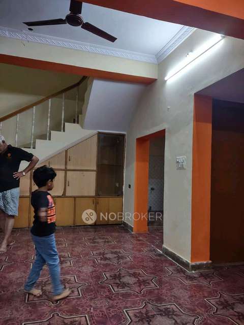 4+ BHK Flat For Sale  In Koramangala