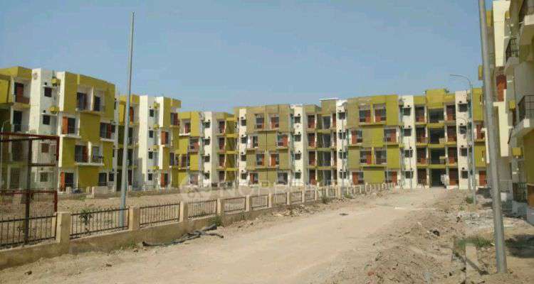 1 BHK Flat In Upavp Brahmputra Enclave, Sidharth Vihar Sector 7 For Sale  In Siddharth Vihar, Pratap Vihar