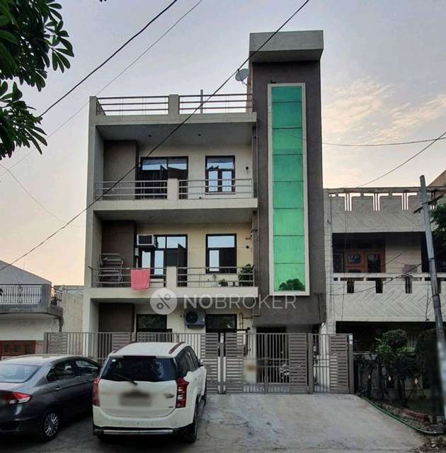 3 BHK Flat In Kavi Nagar  For Sale  In Kavi Nagar