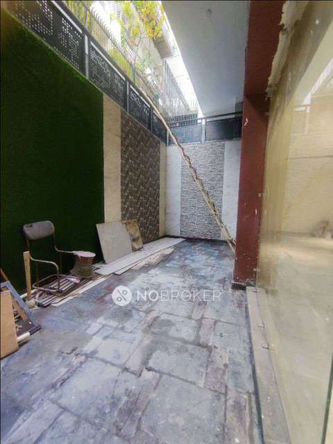 4 BHK Flat For Sale  In Sector 28