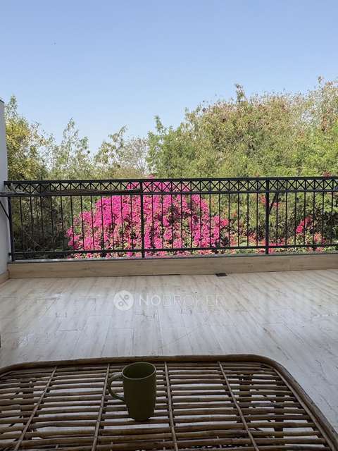 3 BHK Flat In Dda Nilgiri Apartment, Alaknanda For Sale  In Alaknanda