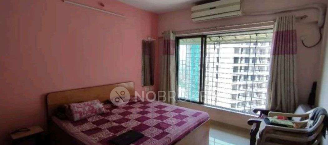 1 BHK Flat In Nahur Vivekanand Chs For Sale  In Mulund West