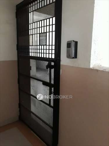 2 BHK Flat In Venkatesh Sharvil For Sale  In Dhayari