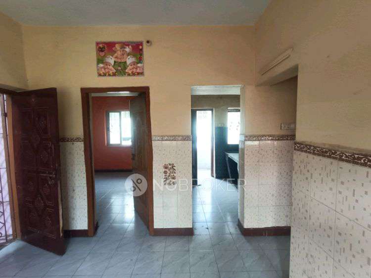 2 BHK Flat In Vasantam Garden For Sale  In Vyasarpadi