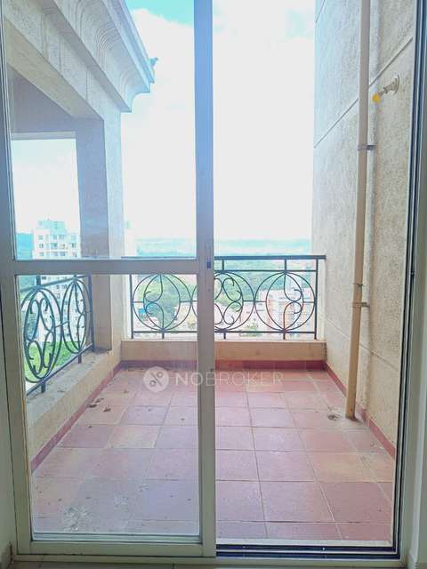 2 BHK Flat In Nyati Equatorial For Sale  In  Bavdhan