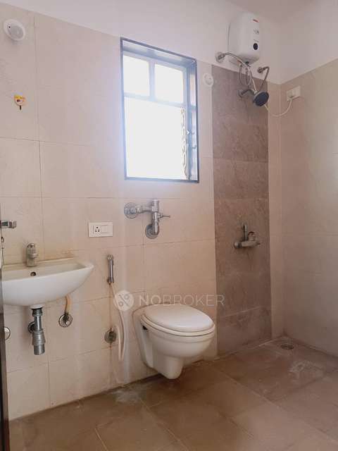 2 BHK Flat In Nyati Equatorial For Sale  In  Bavdhan