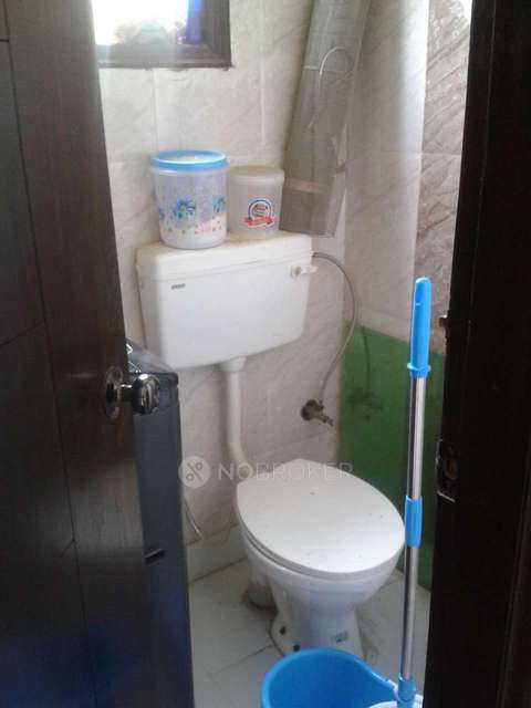 2 BHK Flat In Royal Tower, For Sale  In South West Delhi