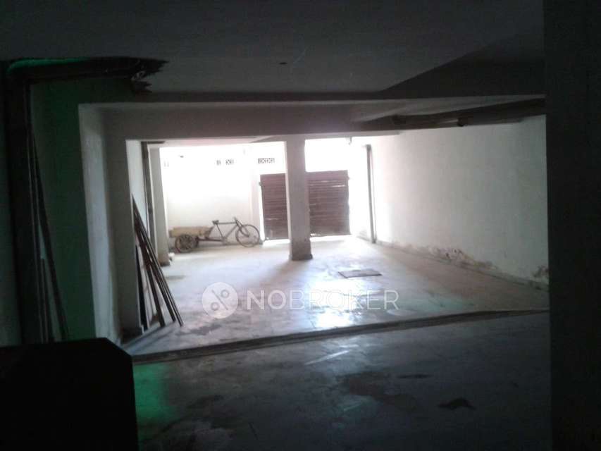 2 BHK Flat In Royal Tower, For Sale  In South West Delhi