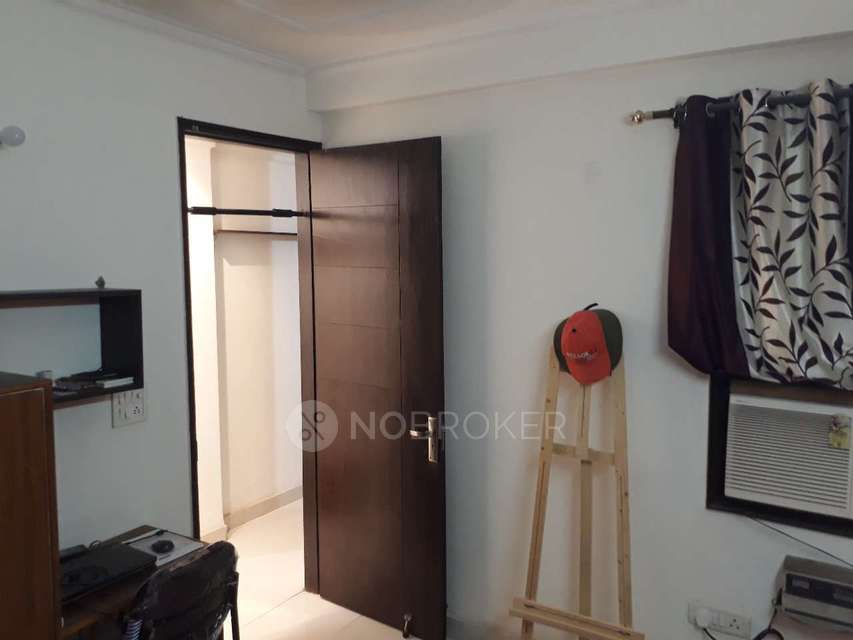 2 BHK Flat In Royal Tower, For Sale  In South West Delhi