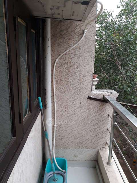 2 BHK Flat In Royal Tower, For Sale  In South West Delhi