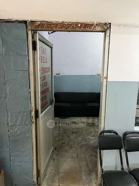 Commercial Property in Nehru Nagar, Ghaziabad for Rent 