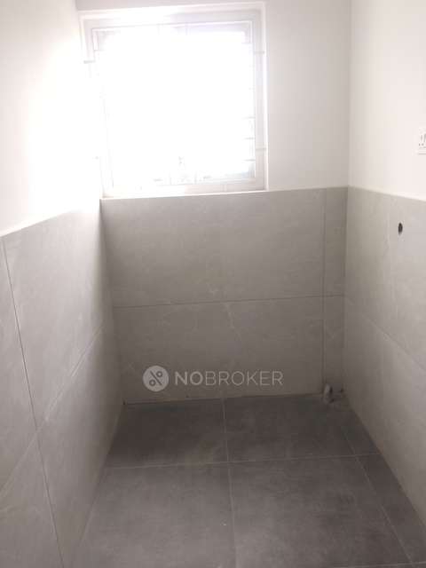 2 BHK Flat In Vrindavana For Sale  In Ekkatuthangal