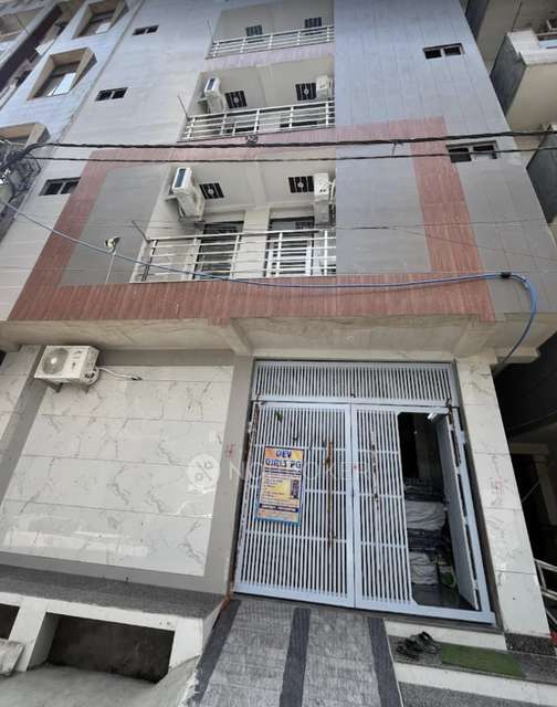 PG for Girls in Sector 33