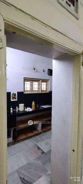 3 BHK Flat In Srinivasa Nilayam For Sale  In Santosh Nagar